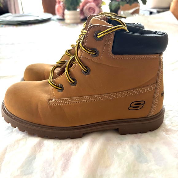 Skechers Kids Tan Adventure Mecca Lumberjack Boots SZ 4 Y - Picture 12 of 12